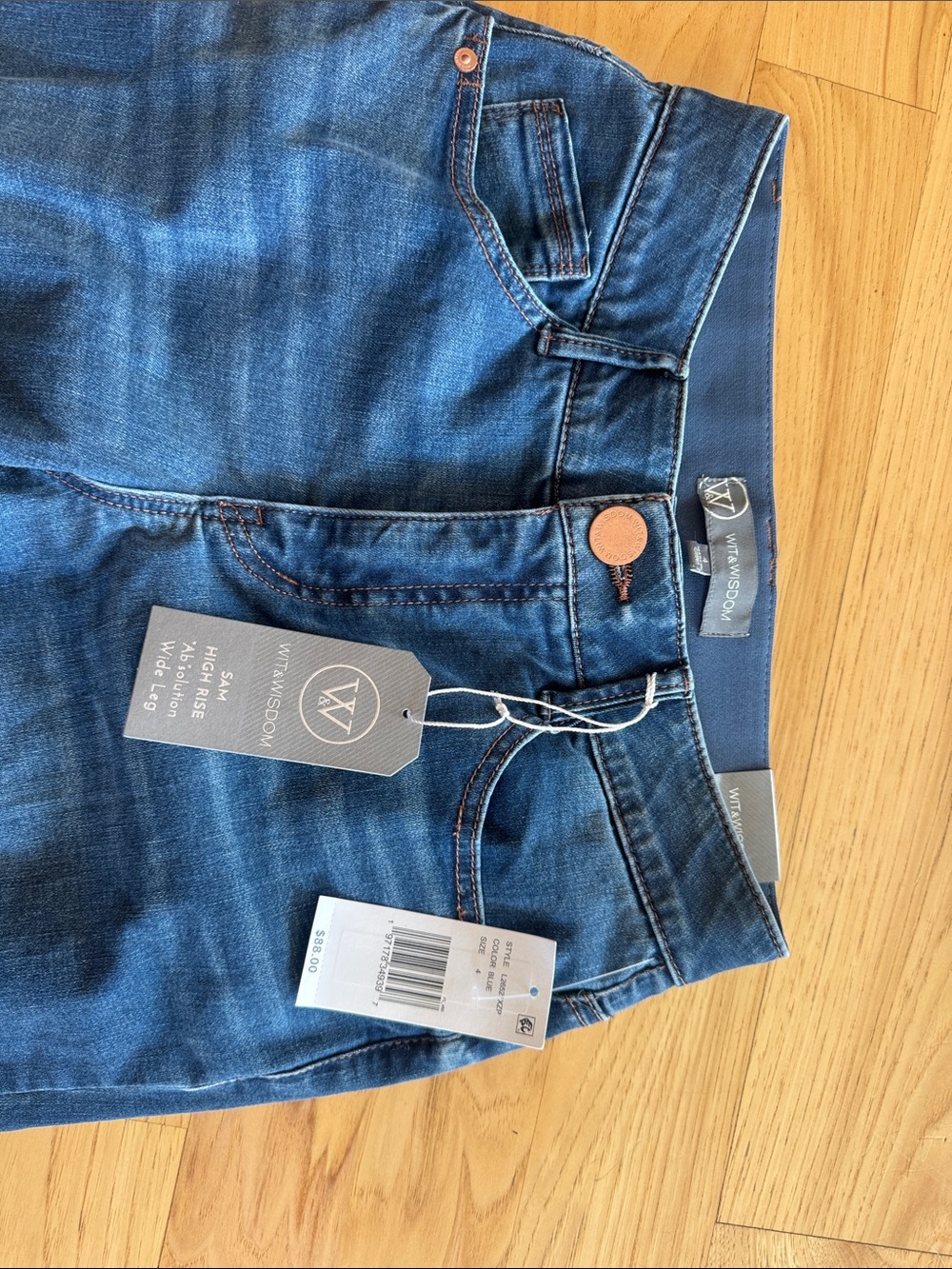 High Rise Wide Leg Jeans - Picture 5 of 5